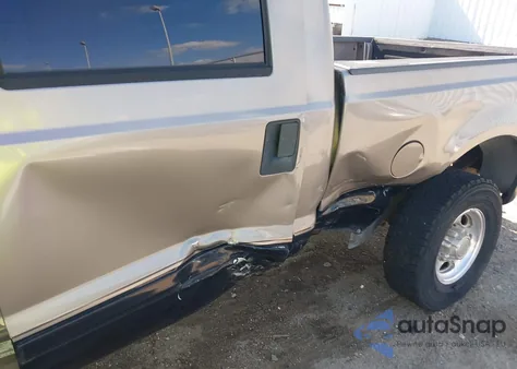 2002 Ford F-250 Lariat/Xl/Xlt from USA, damaged, VIN 1FTNW21S32ED07202